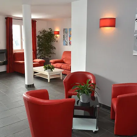 Spacieux Avec Balcon Sud, Centre Station, Parking, A Foret - Fr-1-425-125